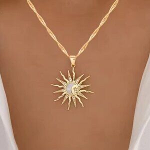 NEW 18K Yellow Gold Rhinestone Sun Moon Star Pendant Necklace